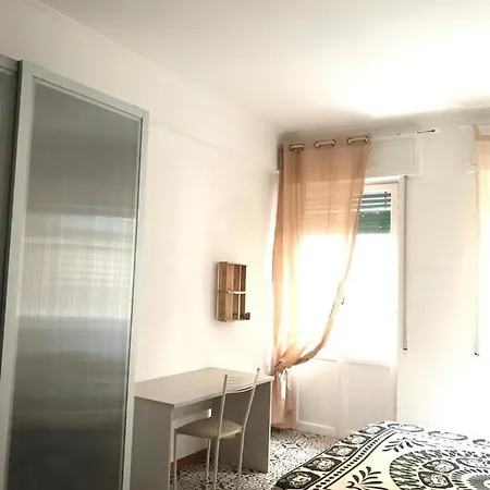 Private In Share Flat Good To Relax Homestay *
