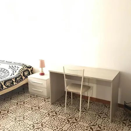 Homestay Private In Share Flat Good To Relax Rome